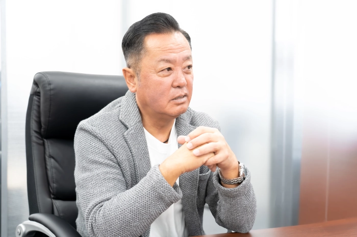 株式会社SHUUEIの菊地 賢一のインタビュー写真_1