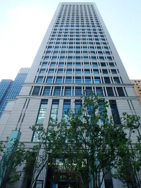 日本生命丸の内ビルの外観